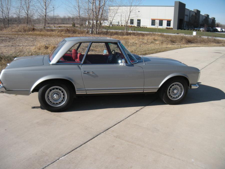  Mercedes-Benz 280 SL (W113) 1969 года  (EU) (фото 7 из 141)